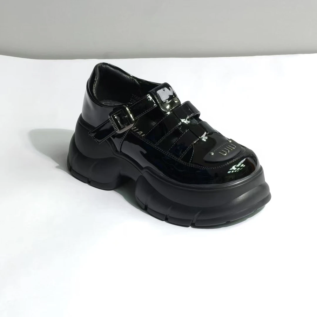 小个子增高7CM2024春季新款凉鞋女夏季时尚英伦风百搭厚底乐福鞋