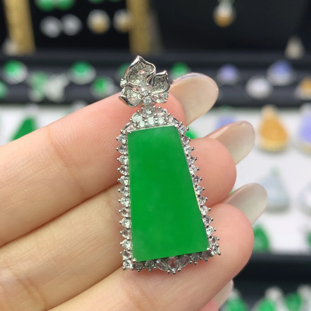 翡翠18K金镶嵌吊坠(不含链)