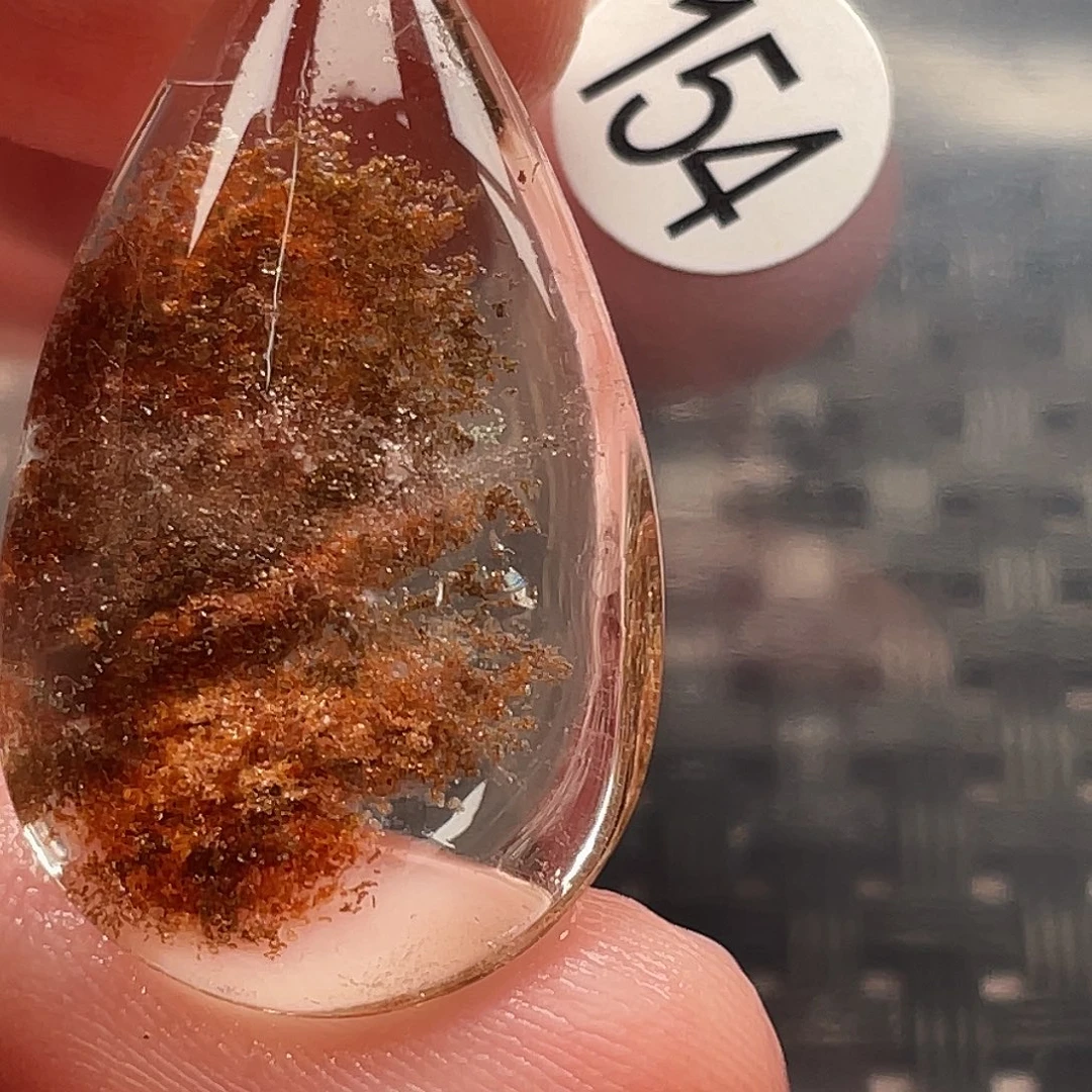 用***9颈饰未镶嵌水晶天然