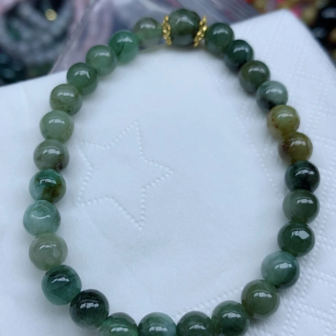 颈饰未镶嵌翡翠手串