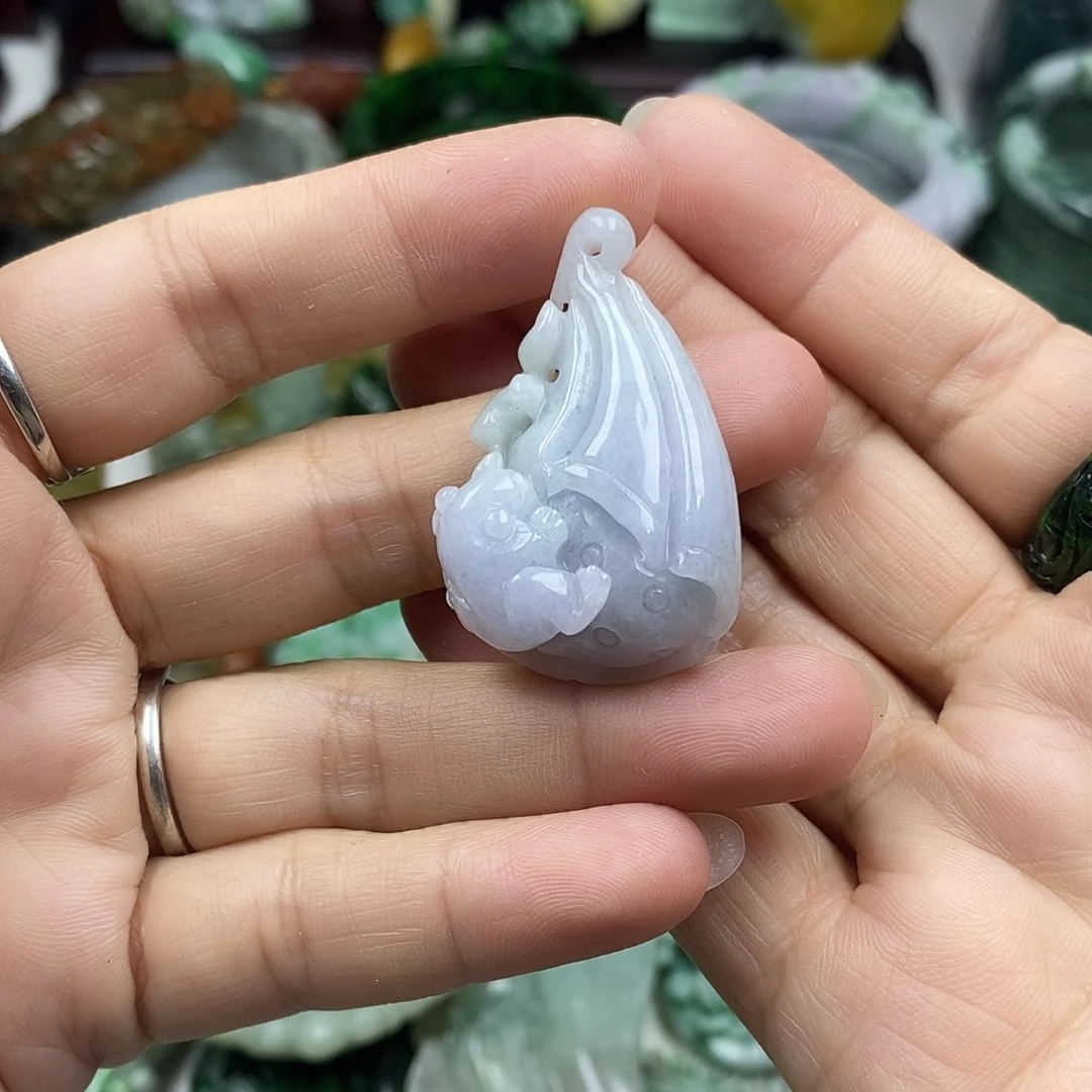 颈饰未镶嵌翡翠牌子