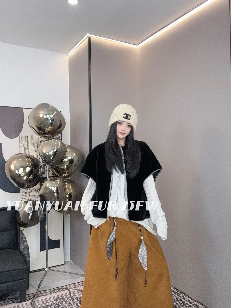 【媛媛推荐】XIASIQING｜25FW 85582 新款时尚休闲皮毛一体马甲