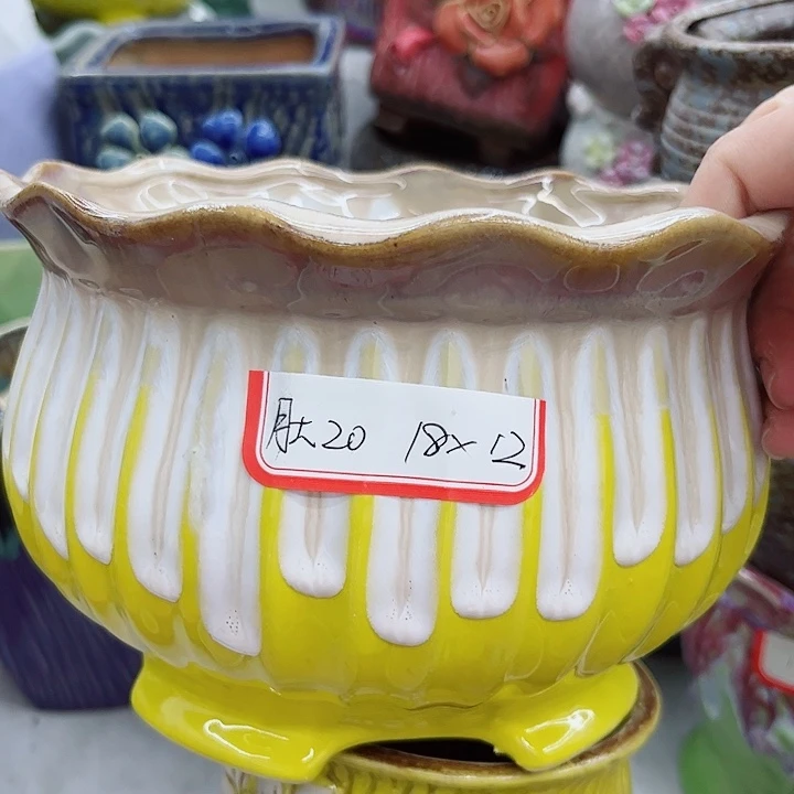 多肉绿植陶瓷花盆9.9包邮，有孔