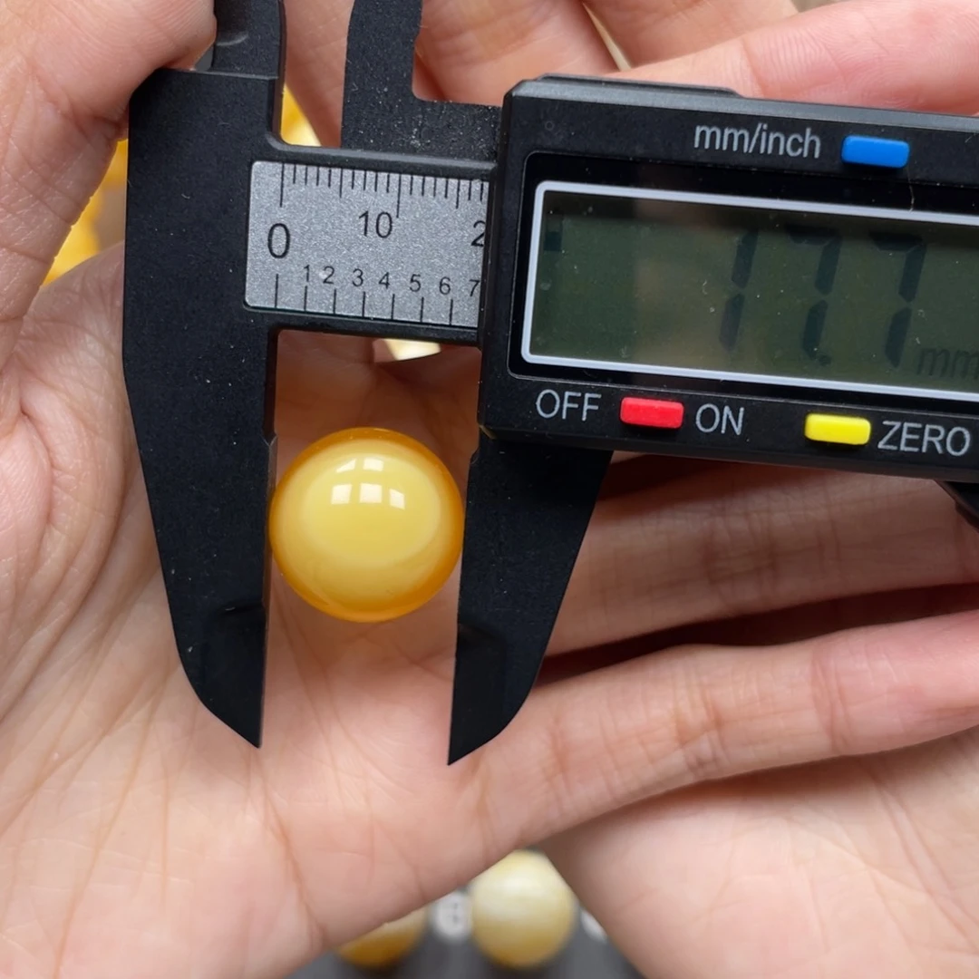 琥珀珠宝奇石18K金镶嵌天****?