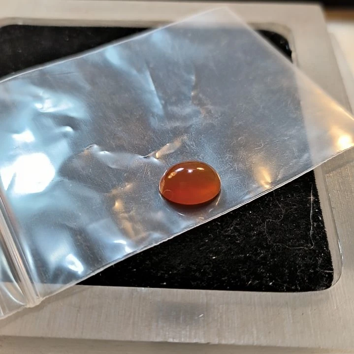 遇***好石英岩玉未镶嵌戒面