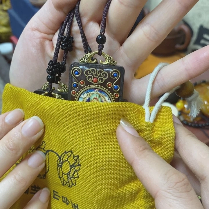 织绣哈哈哈哈哈哈哈哈哈哈哈哈