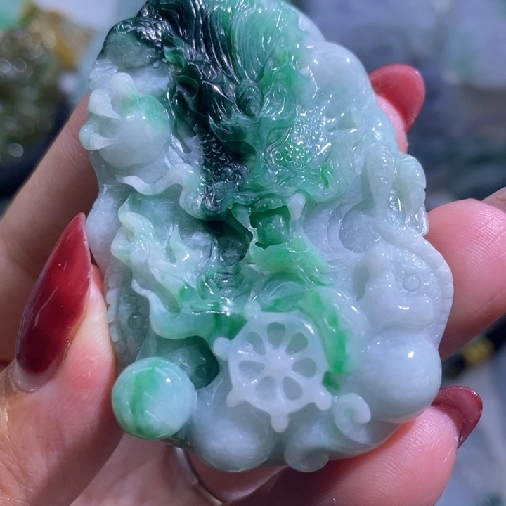 【闪购商品】翡翠未镶嵌颈饰龙牌