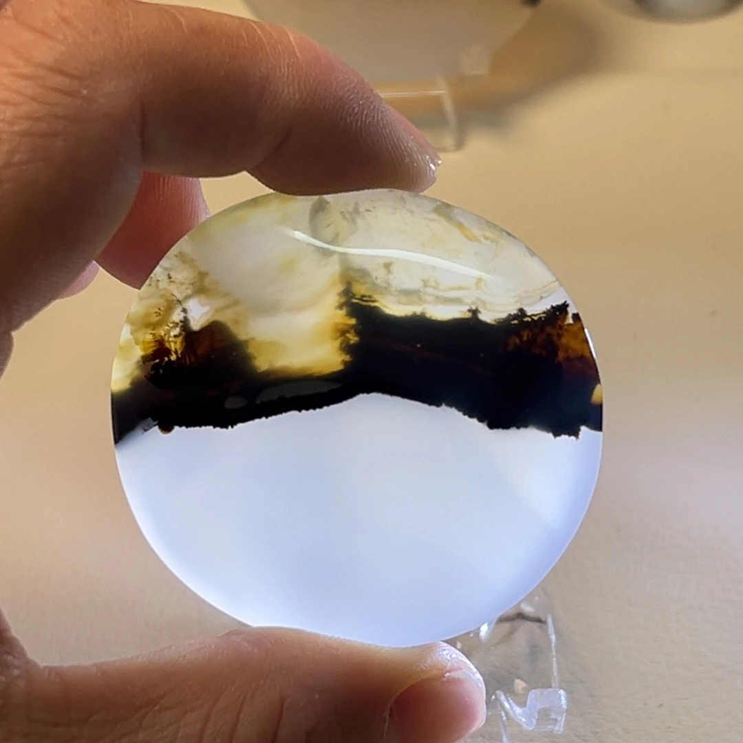 用***0玛瑙/玉髓未镶嵌颈饰