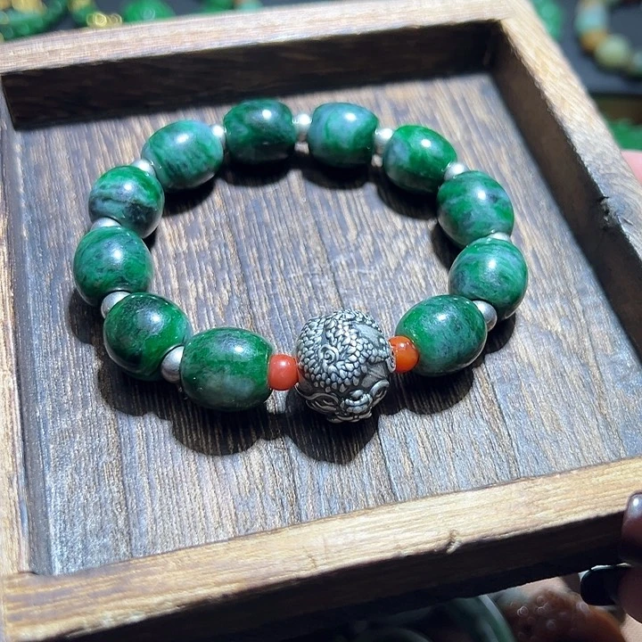 翡翠手串银S925镶嵌翡翠手串