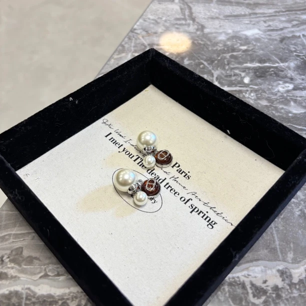 铜合金仿珍珠耳饰 猪鼻子ZZ耳环EH3988