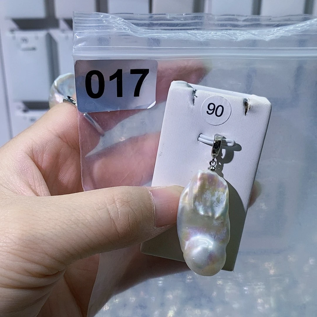 淡水珍珠合金颈饰