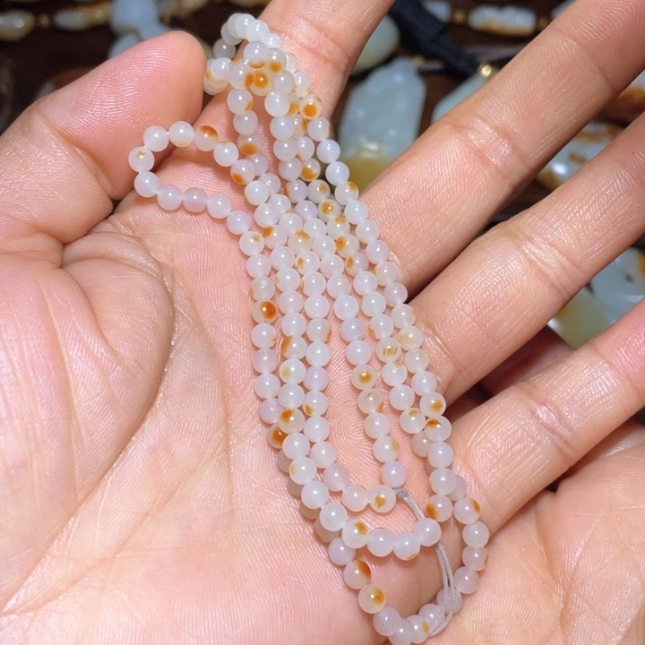 和田玉颈饰未镶嵌含**你