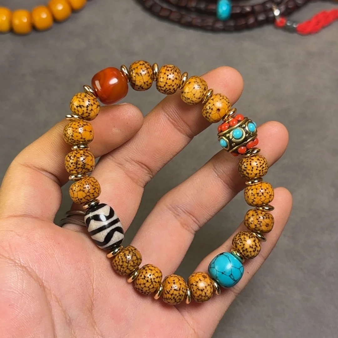 吊坠星月菩提清*k k m