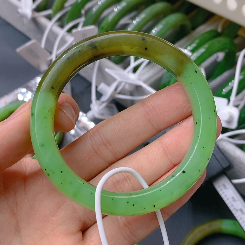 【闪购商品】和田玉（碧玉）手镯未镶嵌靓*