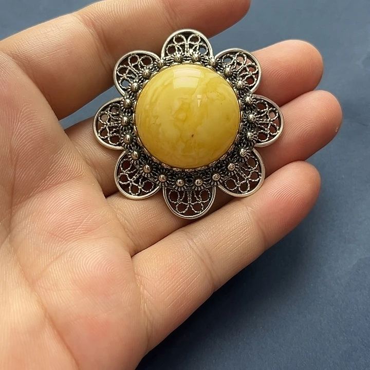 琥珀未镶嵌裸石吊坠