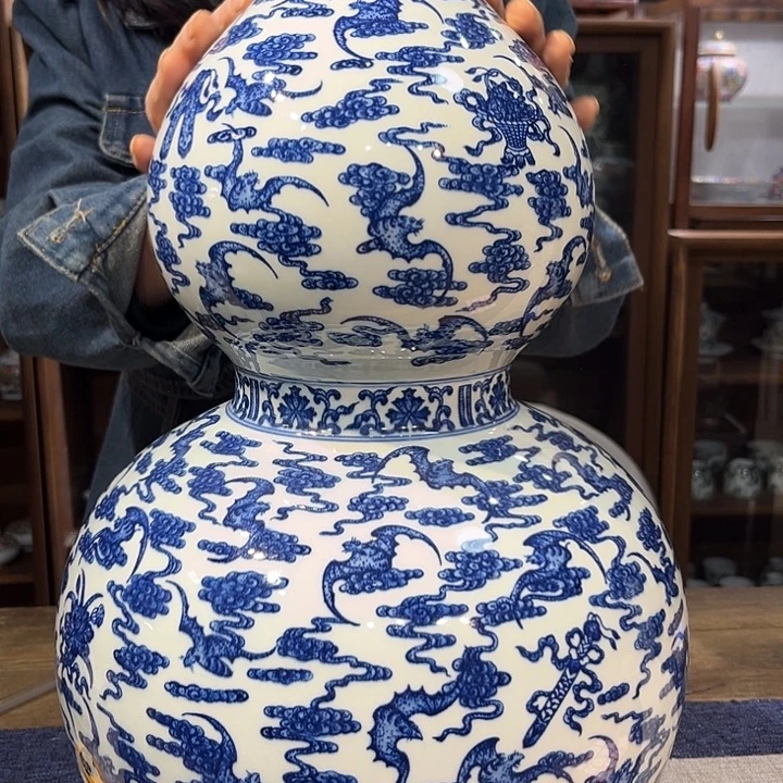 瓶瓷青花云福暗八仙纹葫芦瓶