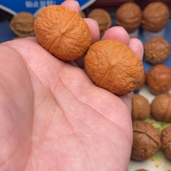 文玩核桃把件福瓜元宝