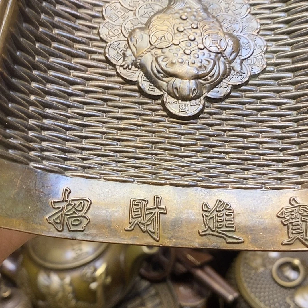铜器精美摆件商品