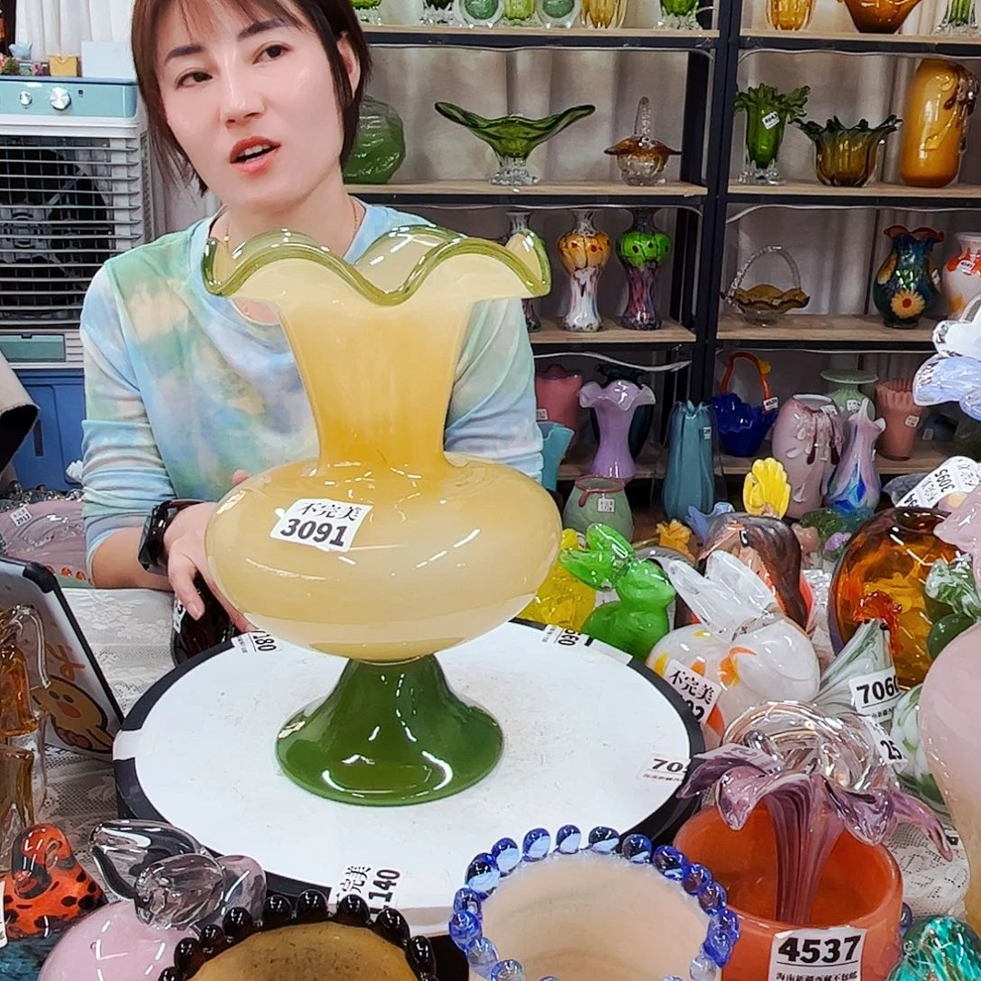 3091 家悦琉璃工艺品不完美