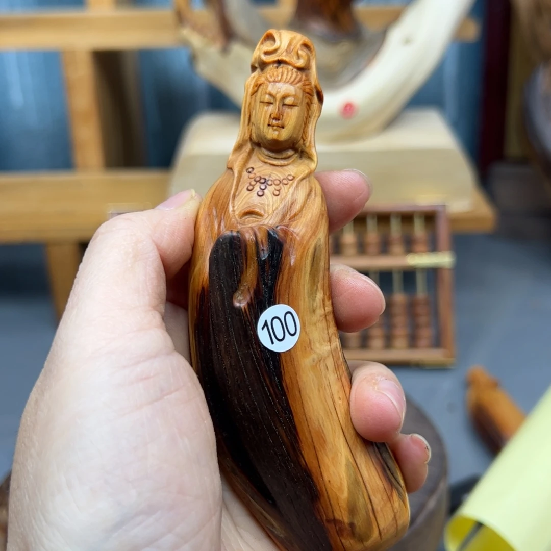 林***肆木崖柏木摆件手把件