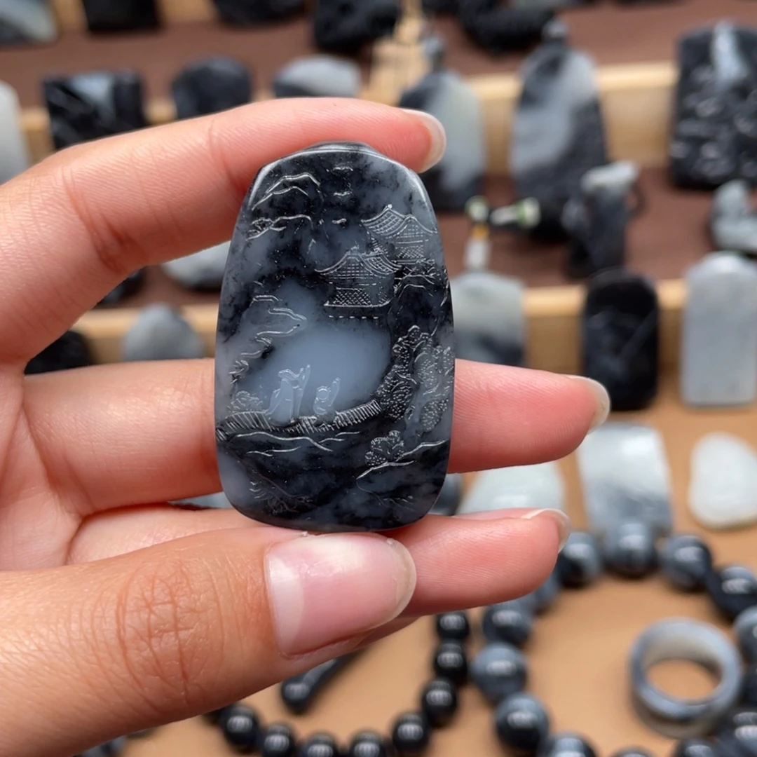 和田玉颈饰未镶嵌