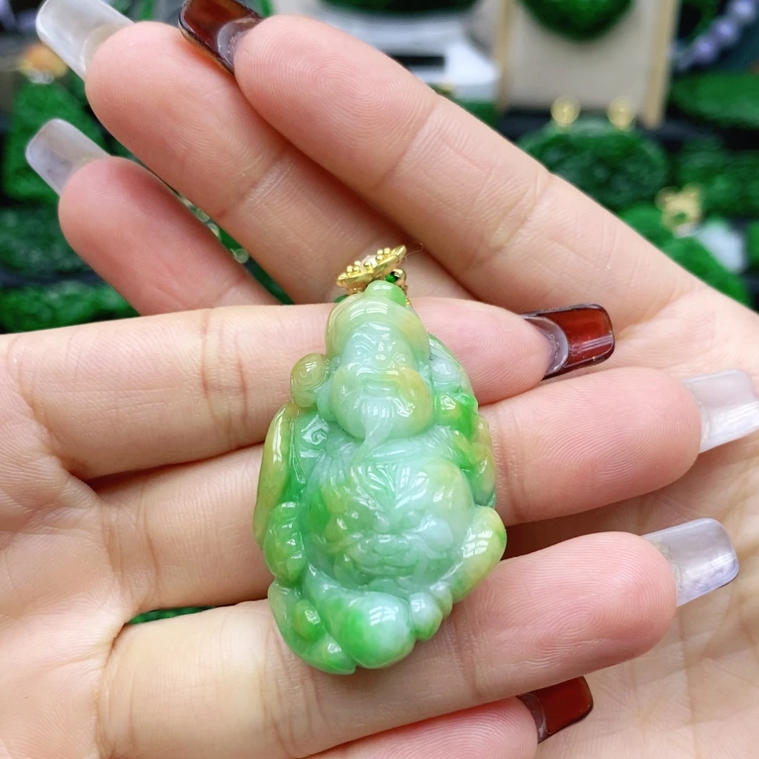 翡翠未镶嵌颈饰吊坠