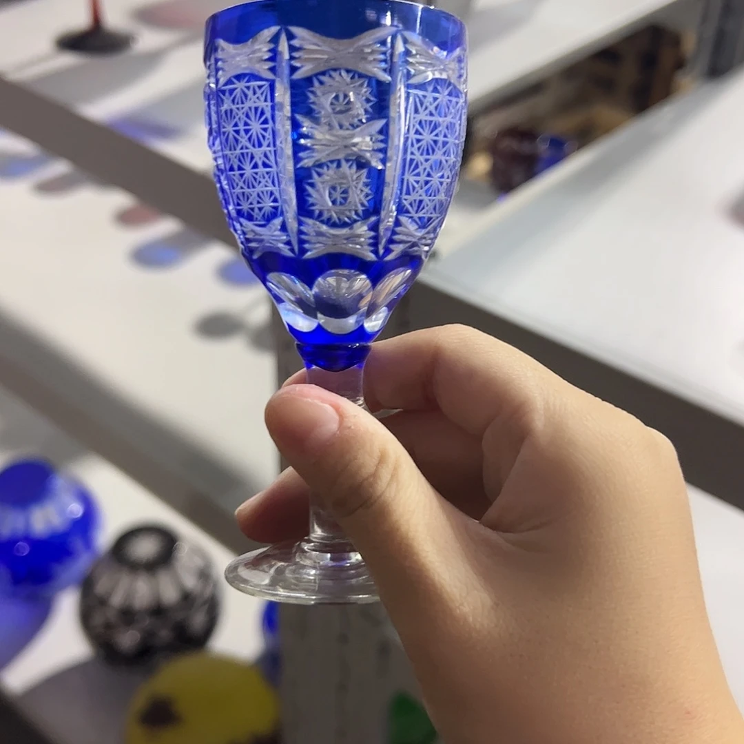 水晶玻璃平底款微瑕一个