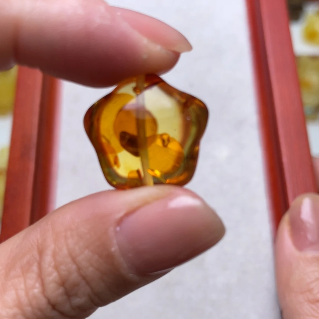 琥珀吊坠(不含链)未镶嵌遇****程