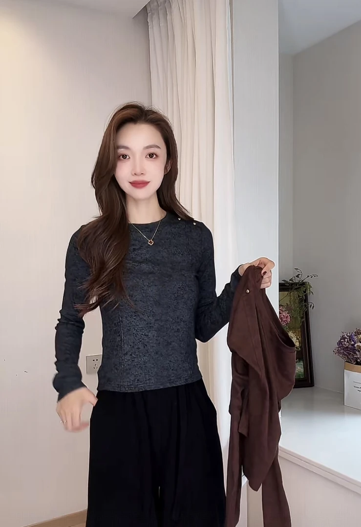 2025精选【慵懒f调性】秋季百搭钉钉时尚气质修腰小上衣