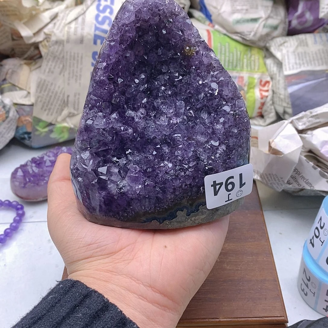 紫晶大型摆件（非配饰）未镶嵌