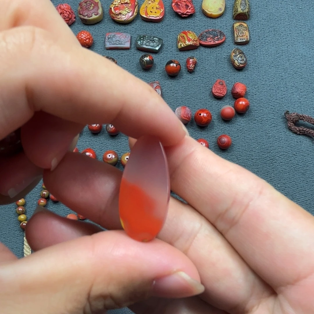 南红玛瑙未镶嵌吊坠