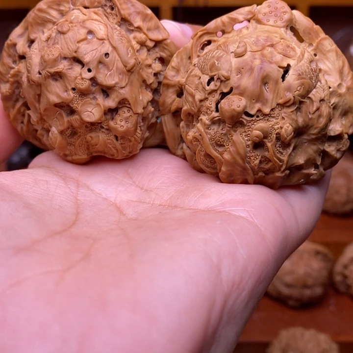 【闪购商品】核桃手串/手链九鲤戏莲