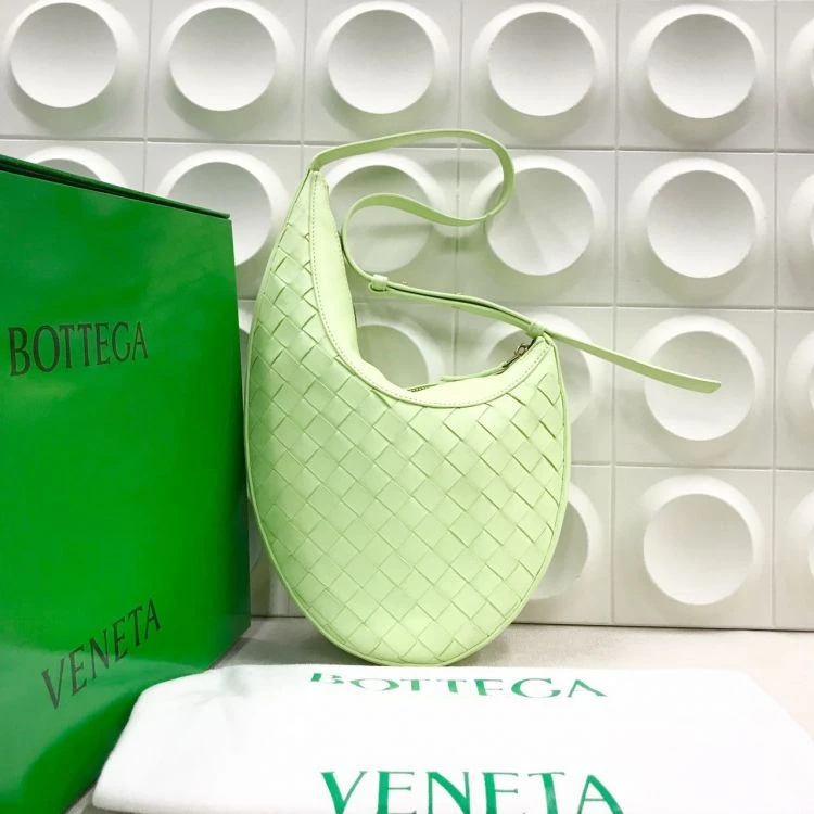 95新/葆蝶家/包包/[251031XZWC]/C14037680449