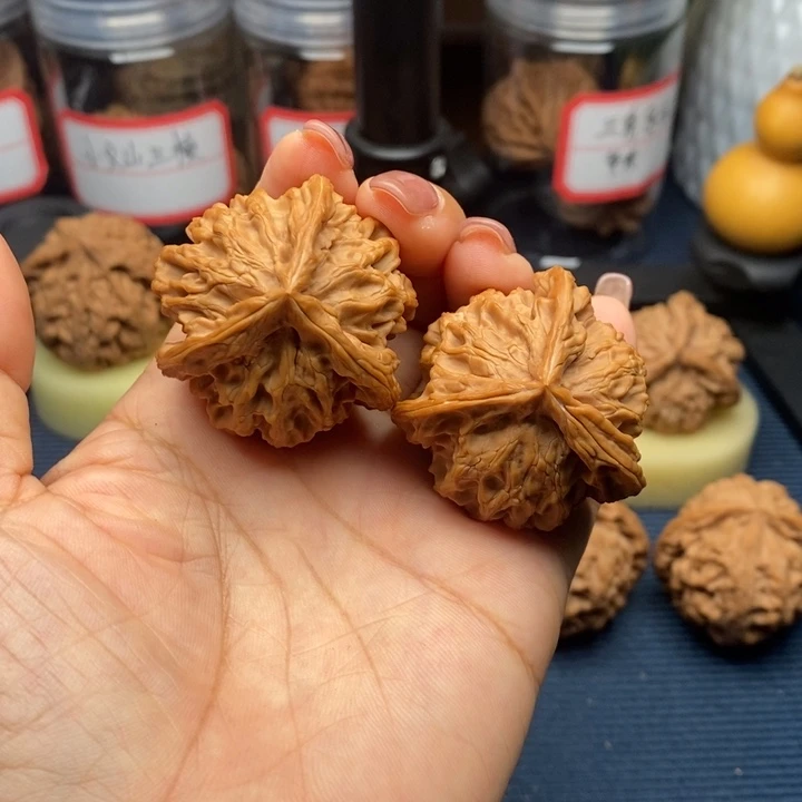 吊坠文玩核桃39盘山三棱全品