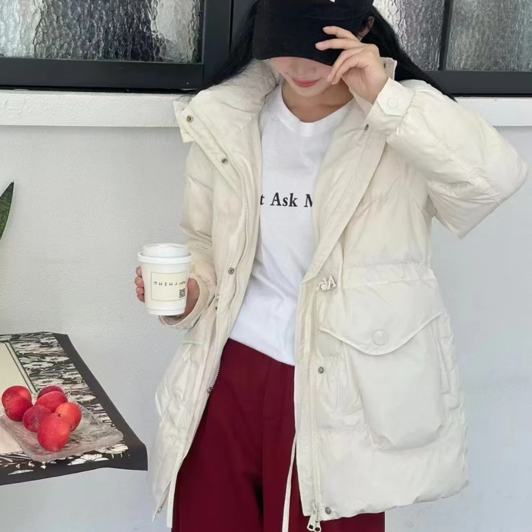 2024冬季新款白鸭绒羽绒短款连帽时尚甜美百搭外套女 8827