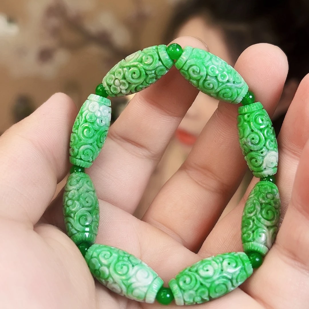 翡翠未镶嵌颈饰手链