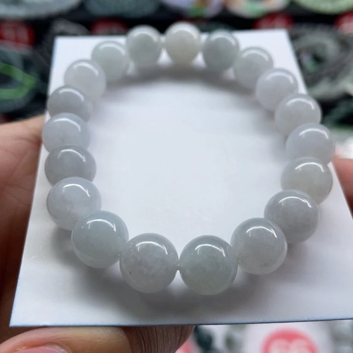 翡翠手链未镶嵌卡10福利