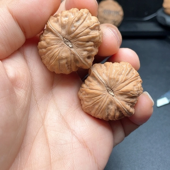 文玩核桃把件乾坤磨