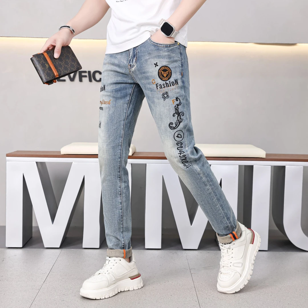 2025春夏季男士潮流牛仔裤弹力修身版型时尚个性刺绣休闲百搭薄款