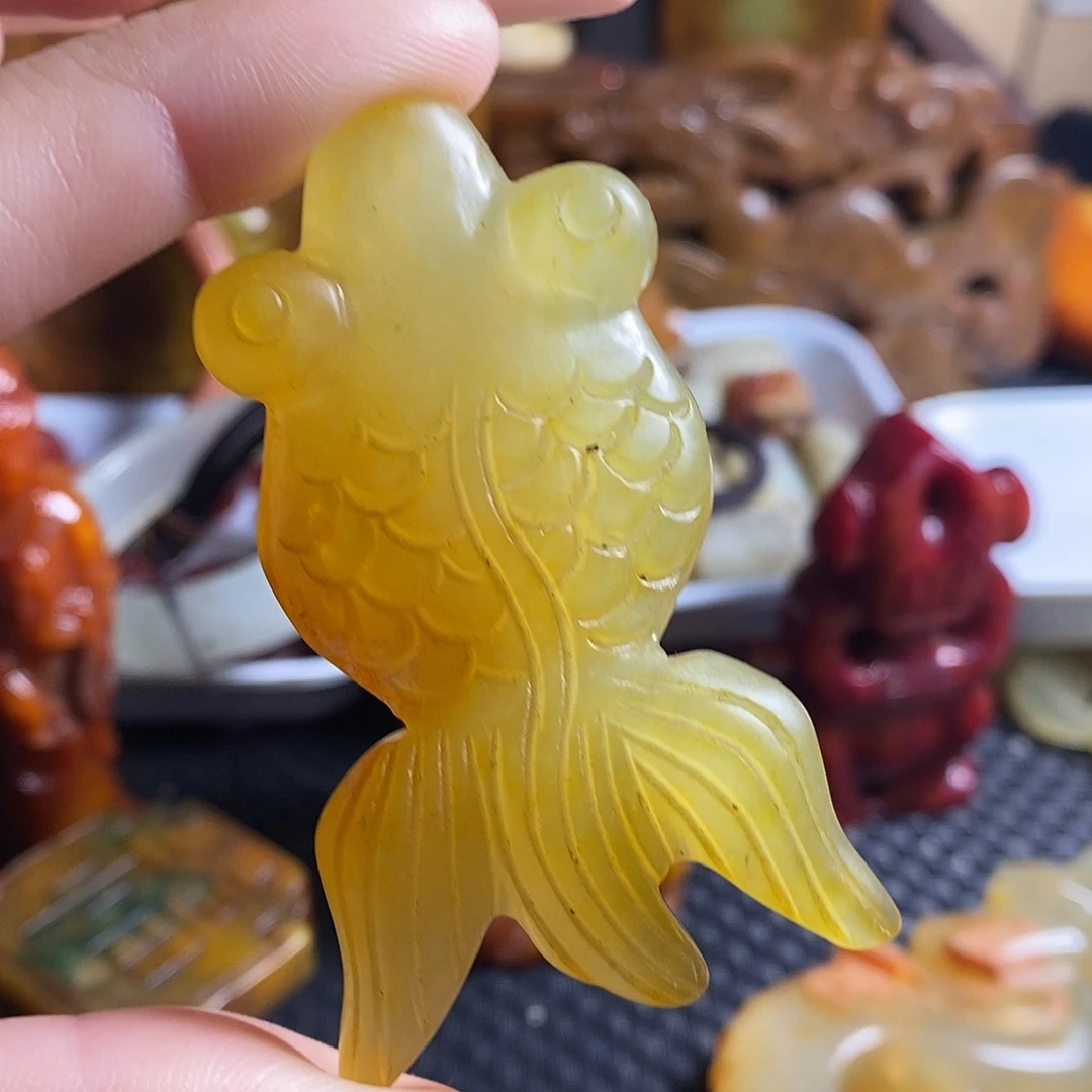 岫岩老玉（透闪石质玉）未镶嵌珠宝奇石
