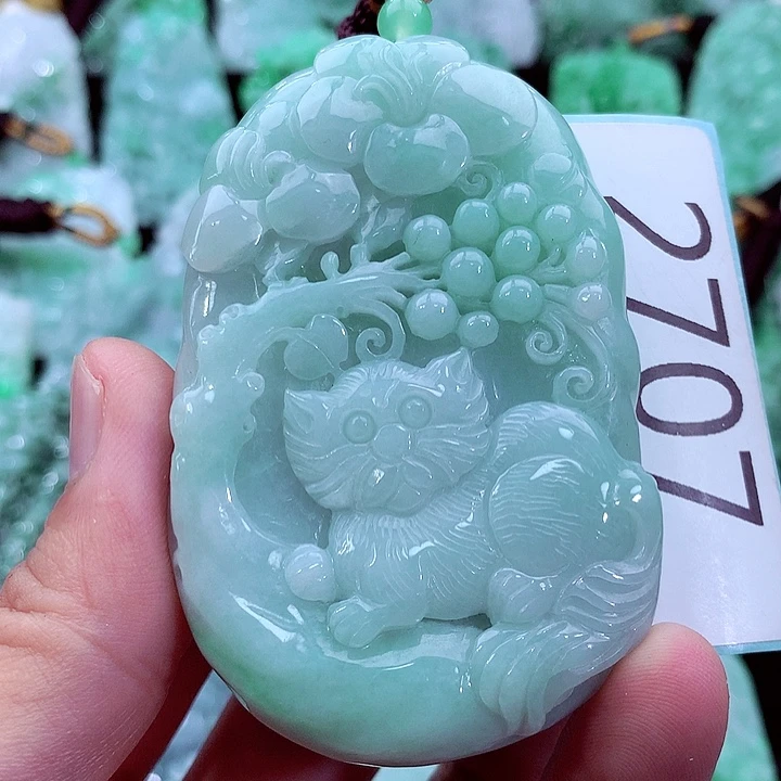 吊坠(不含链)未镶嵌翡翠