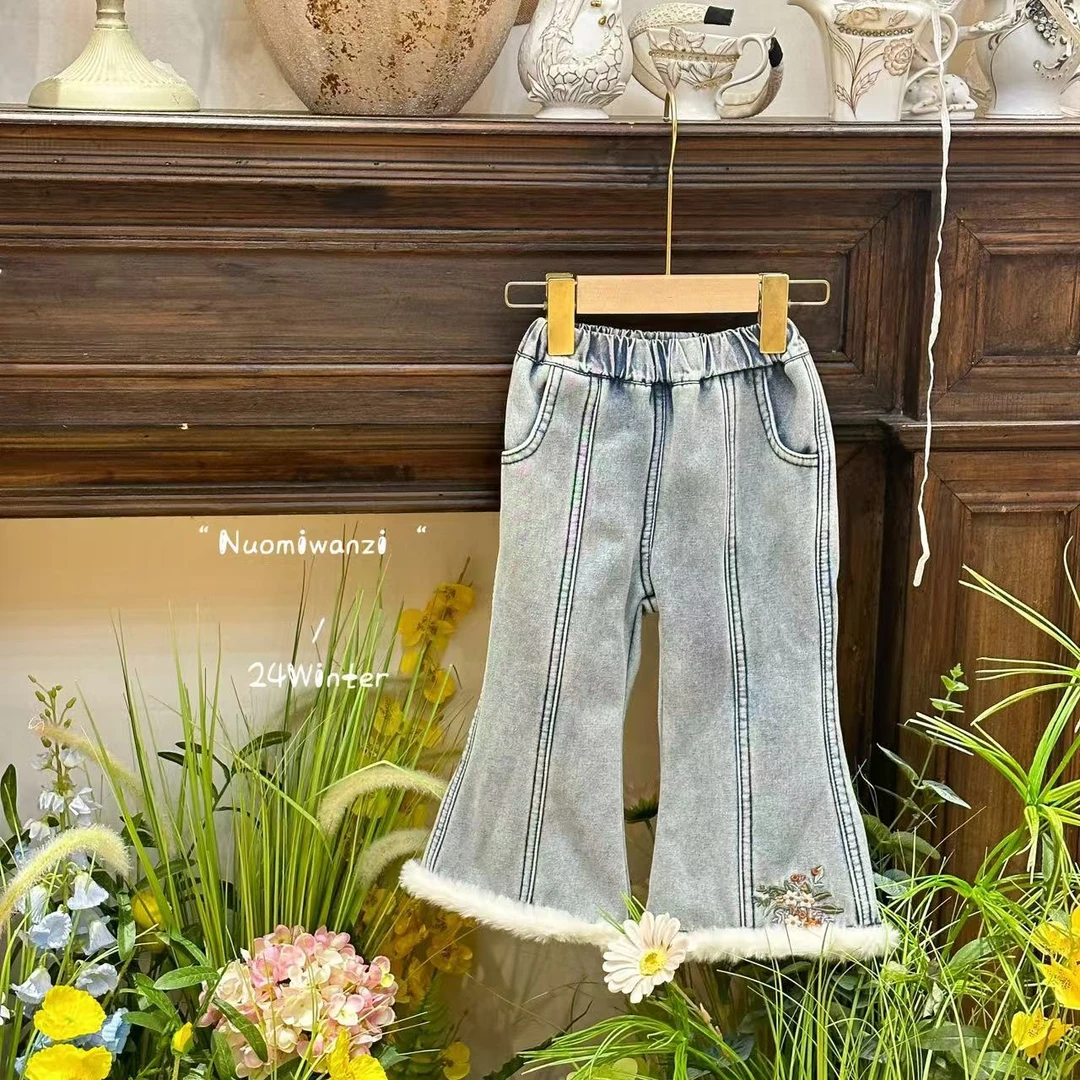 AMX-635-儿童森系重工裤腿毛边刺绣牛仔裤（冬款）