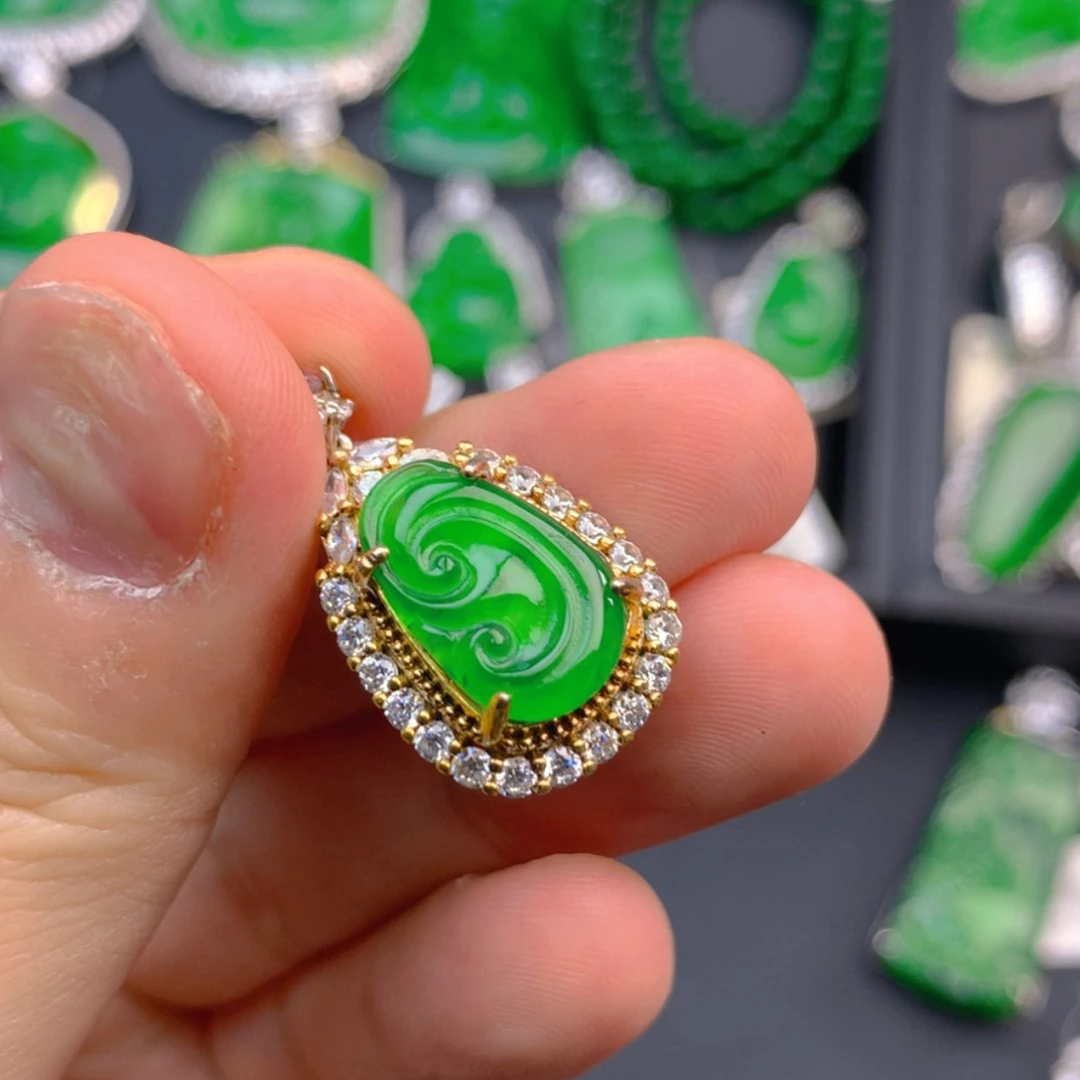 【闪购商品】翡翠颈饰银S925镶嵌11111111