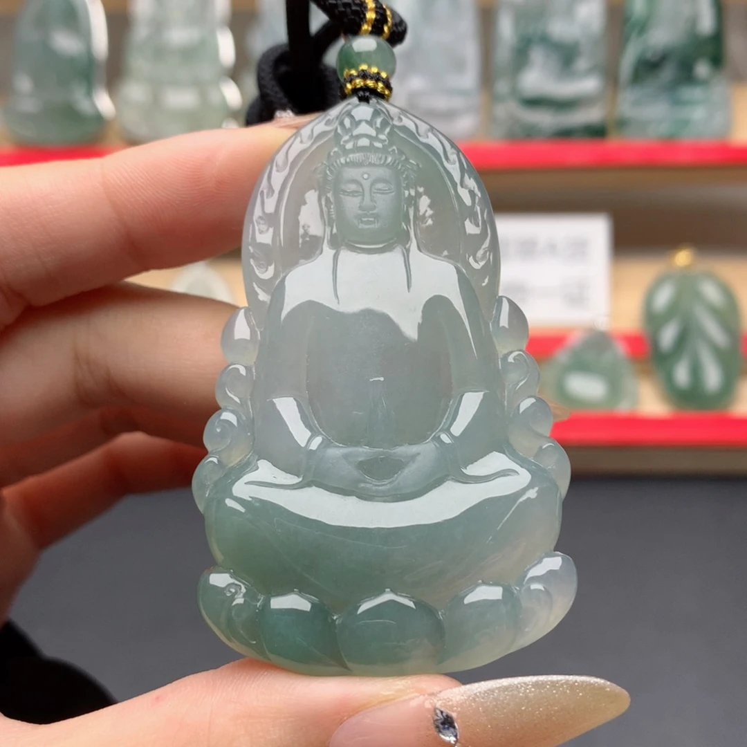颈饰未镶嵌翡翠素衣观音
