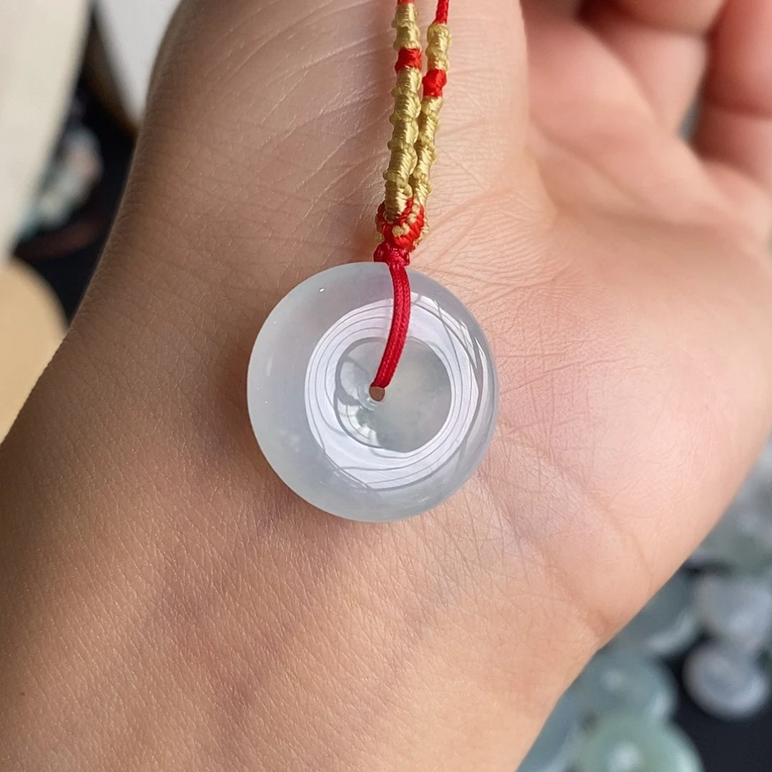 翡翠颈饰未镶嵌焦****房翡翠首饰