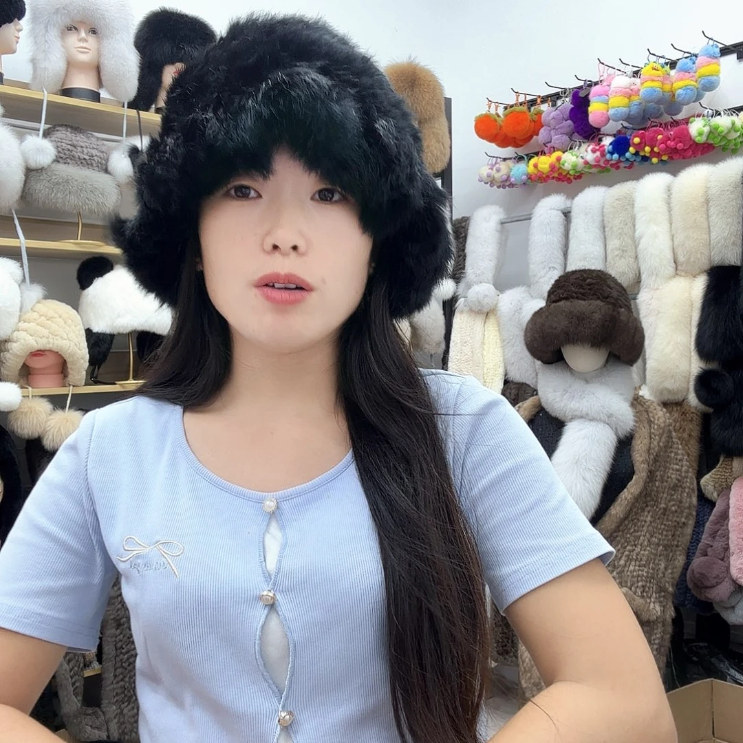 兔皮兔毛黑色云朵帽
