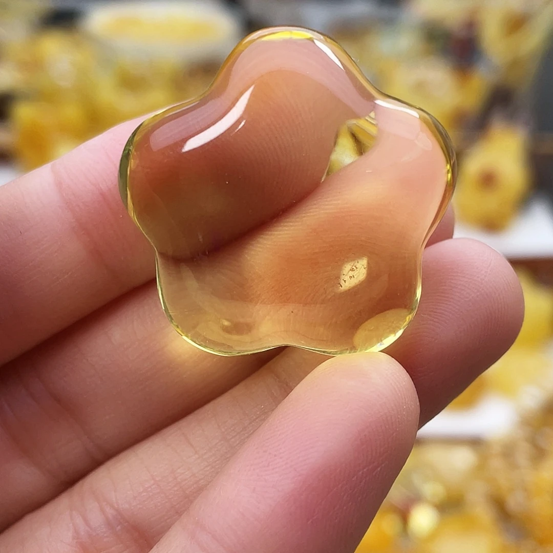 琥珀吊坠(不含链)未镶嵌