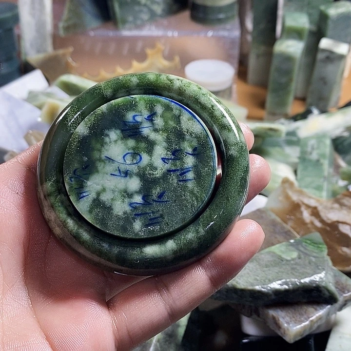 和田玉（糖玉）珠宝半成品未镶嵌顺****8