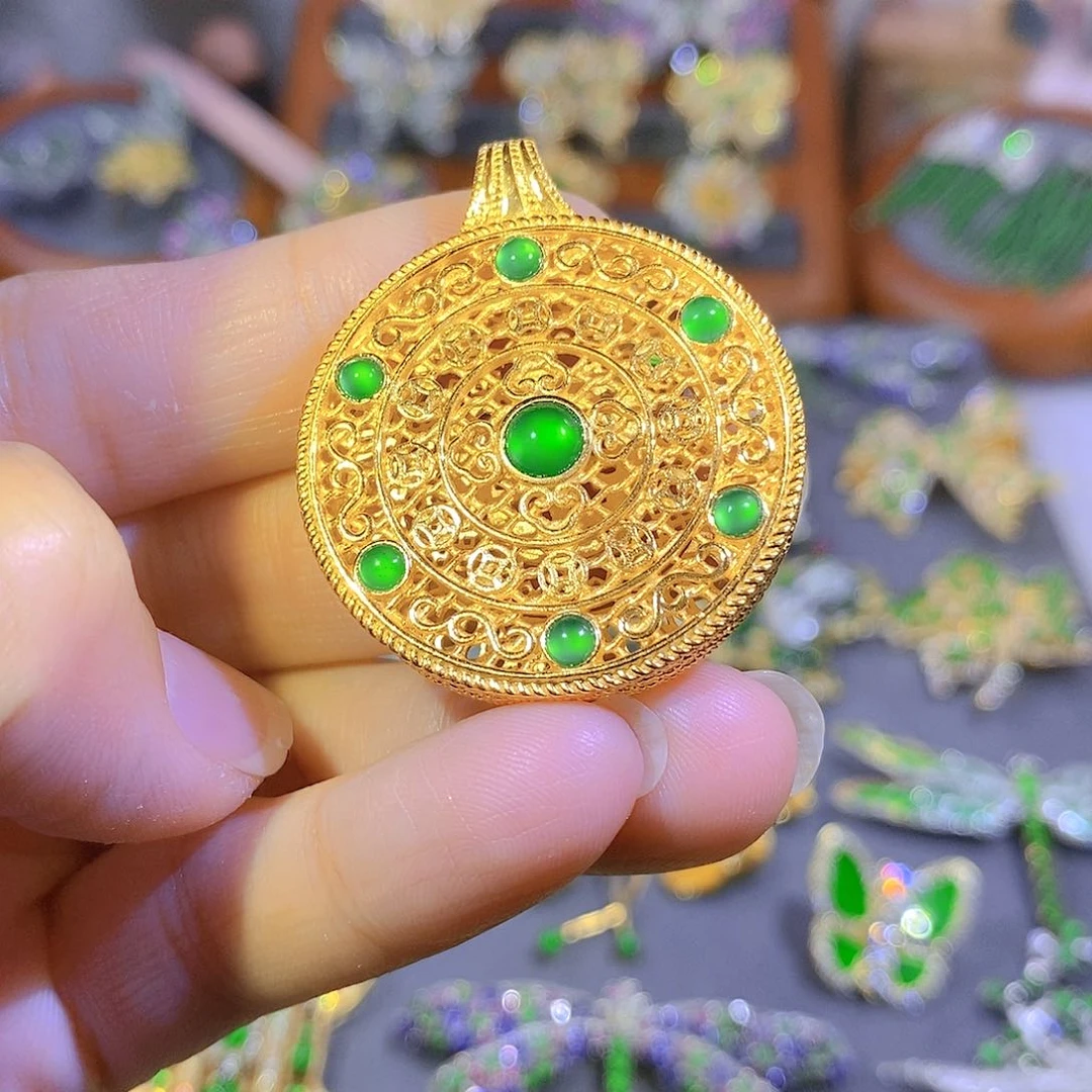 颈饰银S925镶嵌翡翠