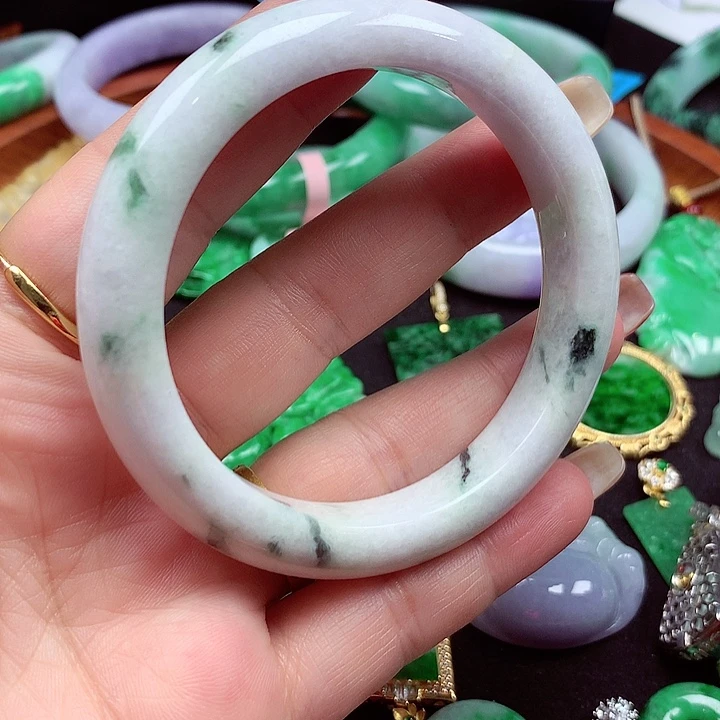 未镶嵌手镯翡翠翡翠手镯